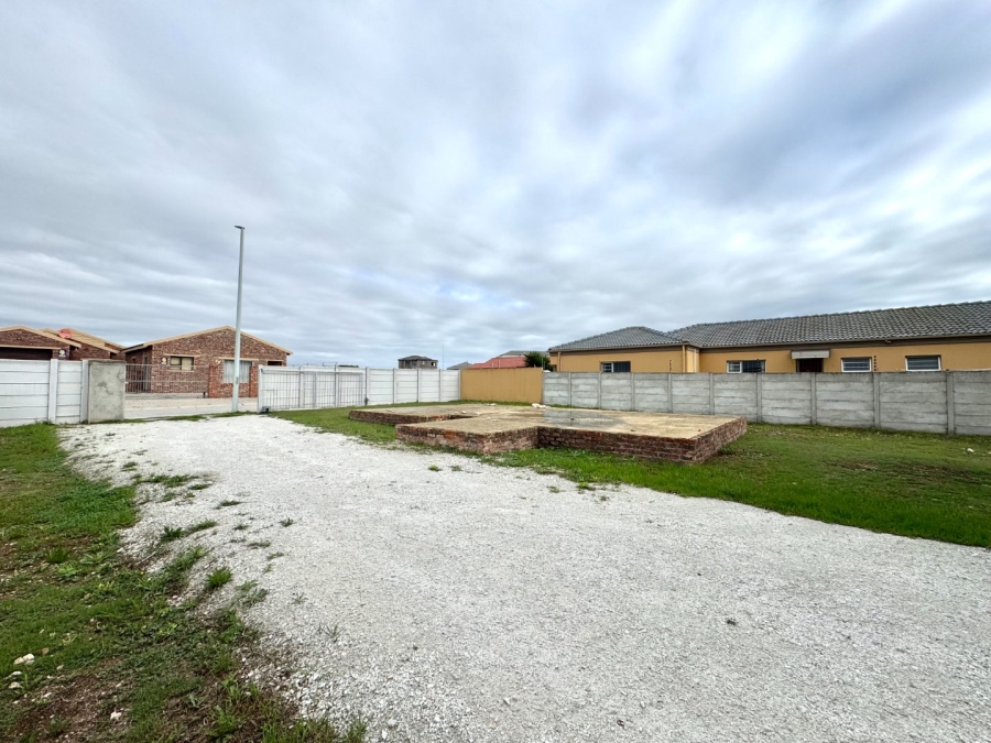 To Let 3 Bedroom Property for Rent in Bluewater Bay Eastern Cape